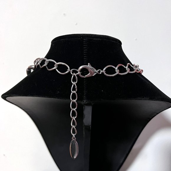 CHICO'S Silvertone Chain Matinee Necklace 19.5 in ext. 3.5 in - Picture 7 of 11